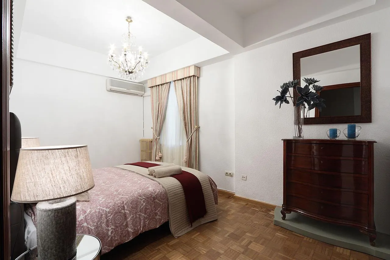 Piso En Calle Recogidas Granada Apartment